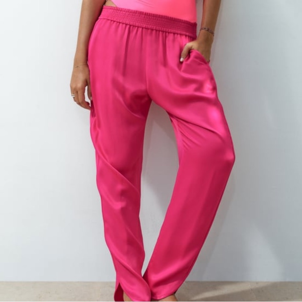 Zara Satin Effect Slit Hem Pant. NWT.